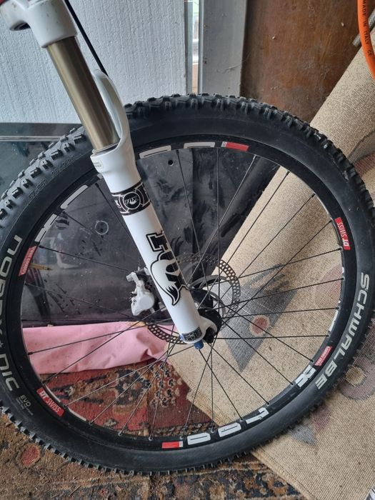 Vand bicicleta Canyon.pret 2000 lei.