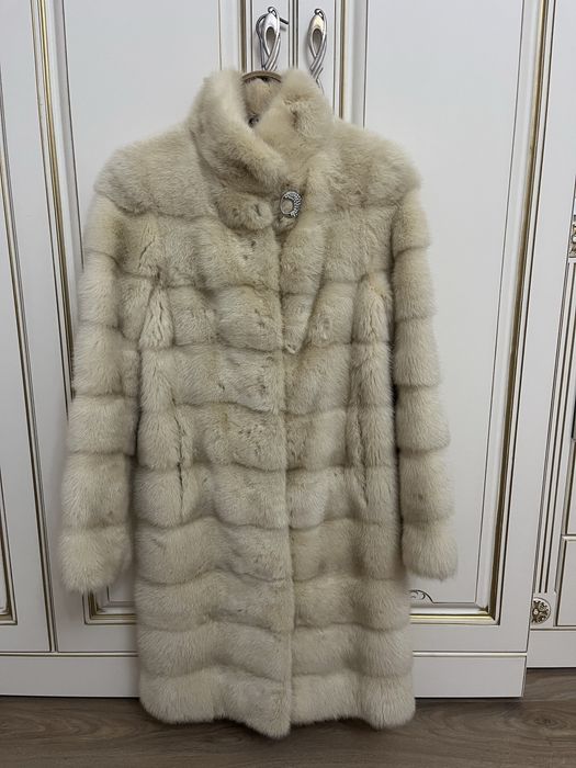 Длинная Норковая шуба .