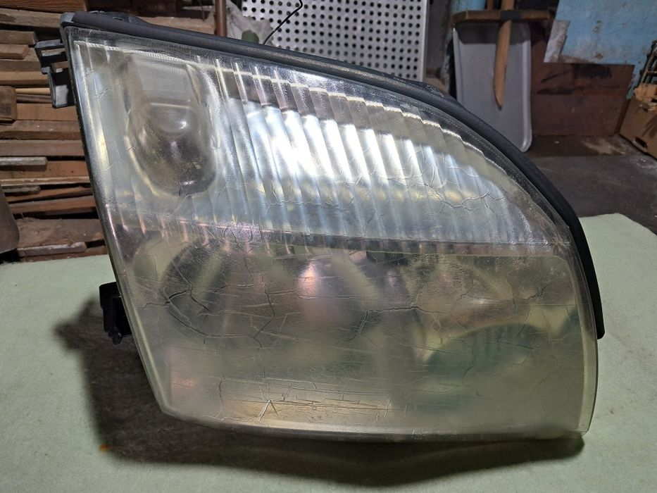 Фары на nissan x-trail t30