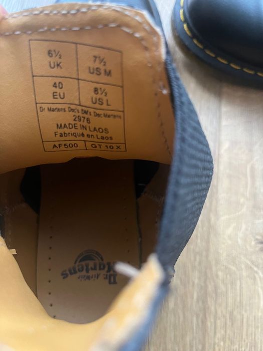 Продавам оригинални боти DR. MARTENS 2976 Smooth