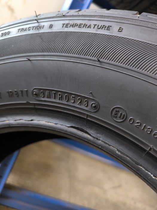 205 70 15 Sumitomo Летни 4бр.