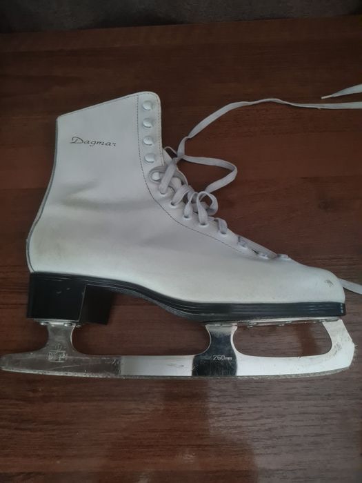 Фигурные  коньки  Botas Dagmar (Чехия).