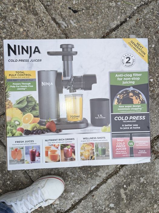 Storcator de fructe si legume Ninja