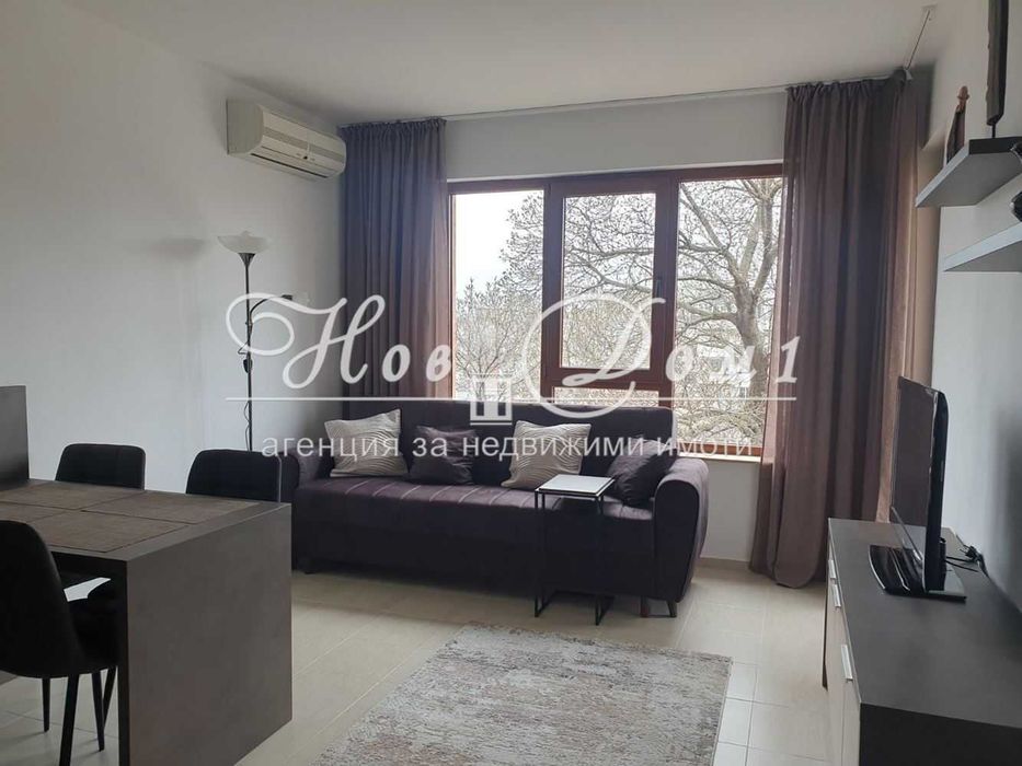 Дава се под наем Двустаен апартамент в Варна, Левски - 67 кв.м за 648.21 € - Снимка #1