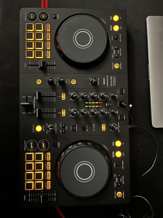 Vand consola DJ ddj flx-4