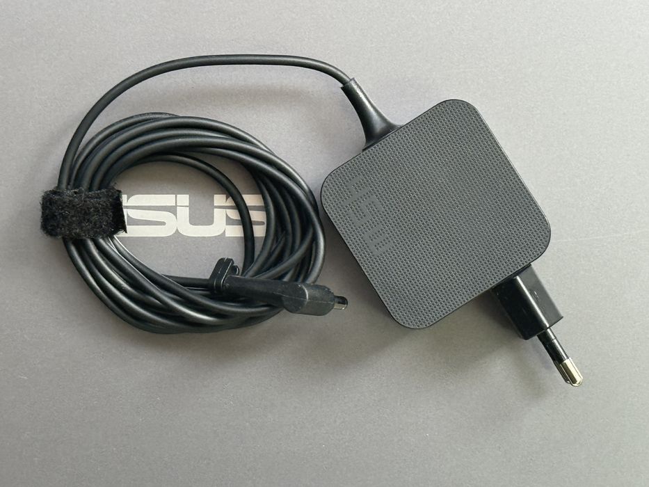 ASUS X515JA / 15.6” инча / i7 10th Gen / 16GB RAM / 512GB SSD