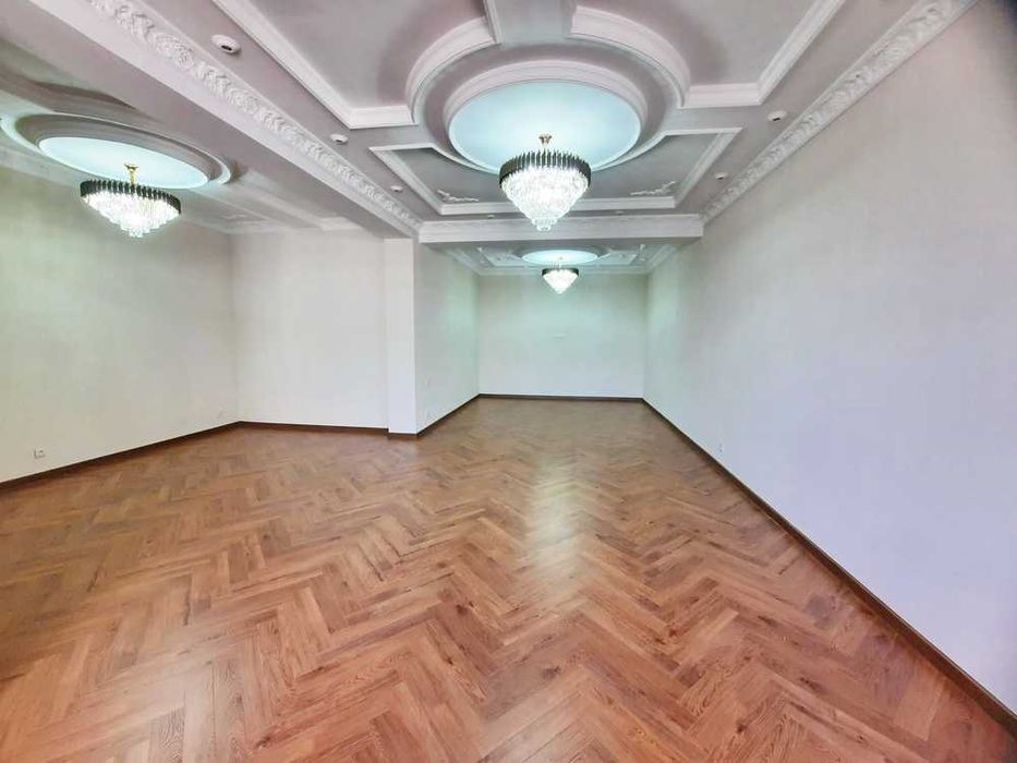 Евродом 4,1 сотка (свежий ремонт) на метро Буюк Ипак Йули