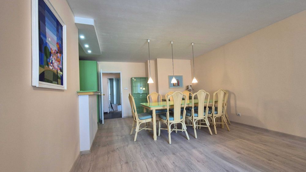 Тристаен апартамент под наем – Център София (Солунска / бул. Витошка)