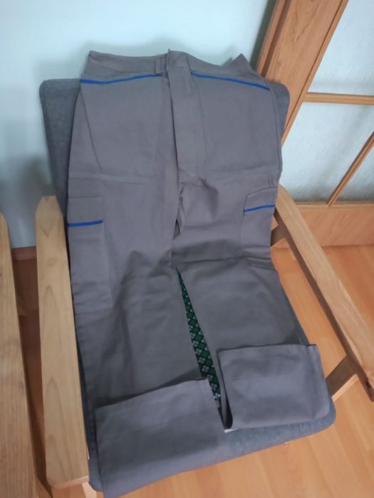 ' Camasa/tricou/capela/militară tip padure/bocanci/altele