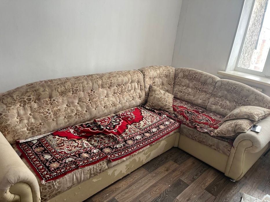 Продам диван и кресло