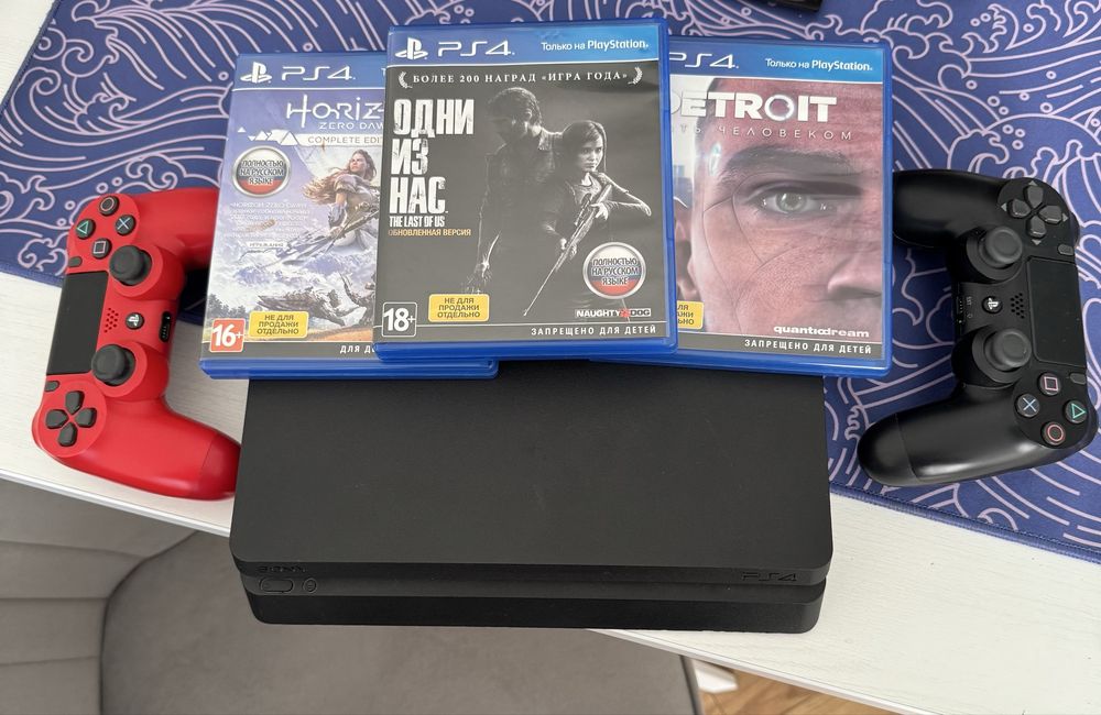 Ps4 продам 2 джостика 3 диска