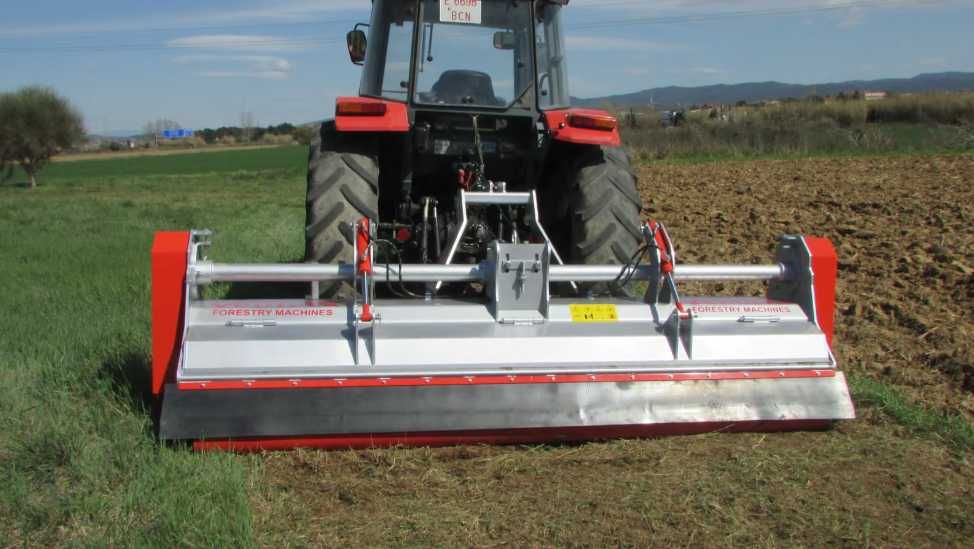 Tocatoare PROFESIONALE pentru tractoare 140-200 cp - Ventura GRANDE