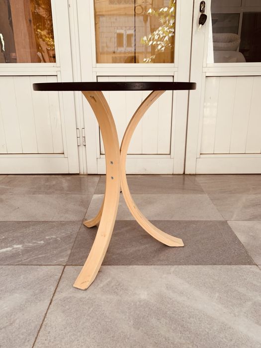 Шведска масичка Икеа