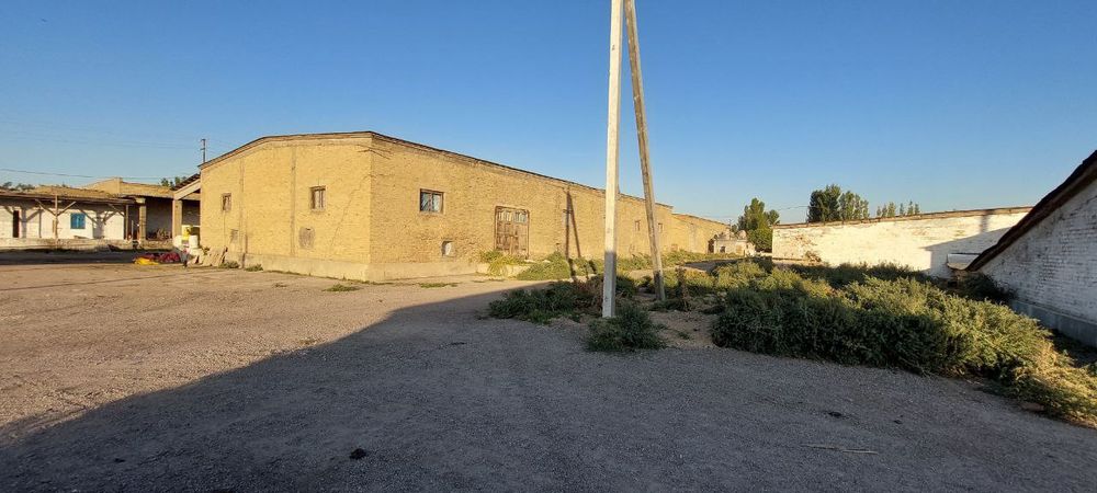 1 Гектар промышленная база пр.ся,ветка, Уртачирчик,Нурафшан,330 000 уе