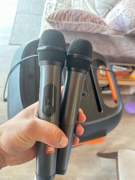 JBL partybox 710