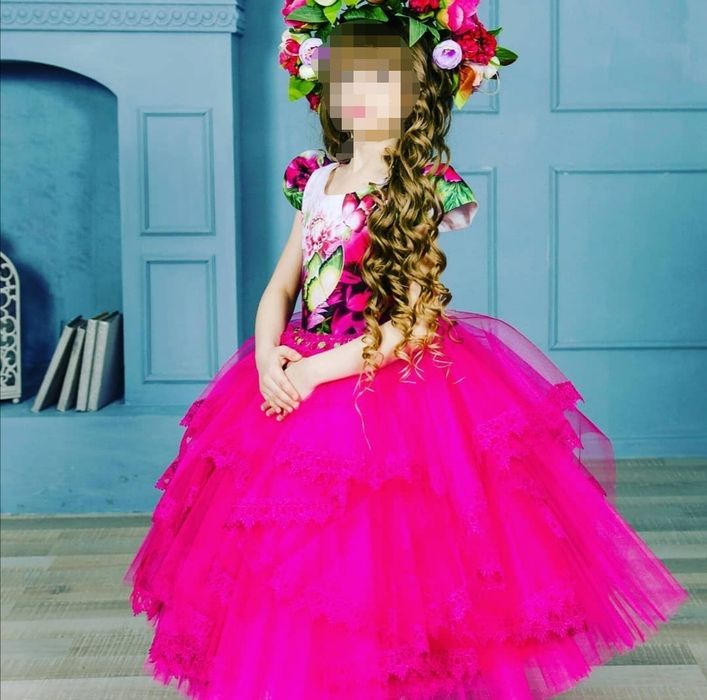 Бальное платье и туфельки