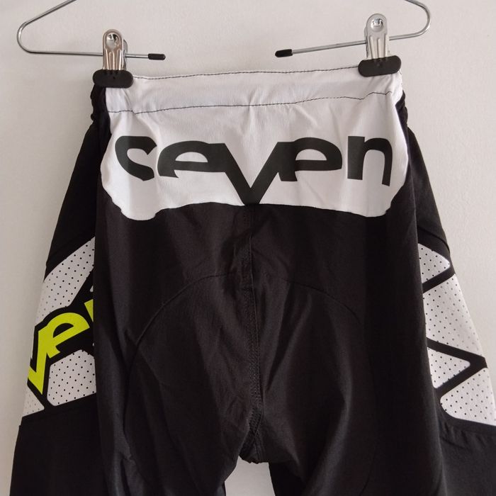 Pantaloni  Seven