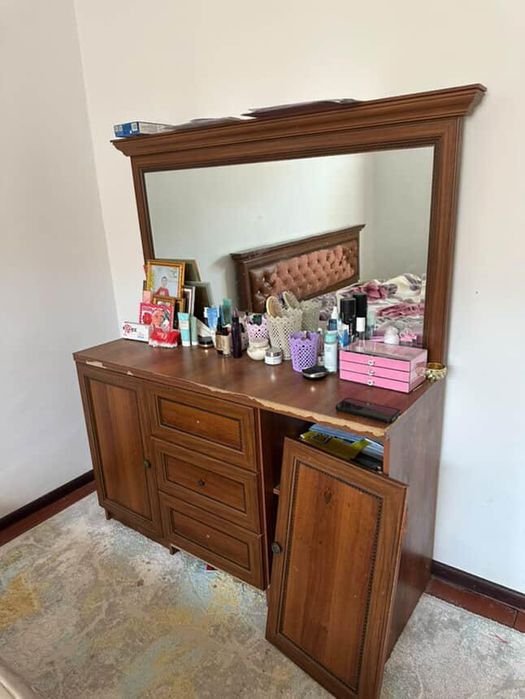 Спальный гарнитур