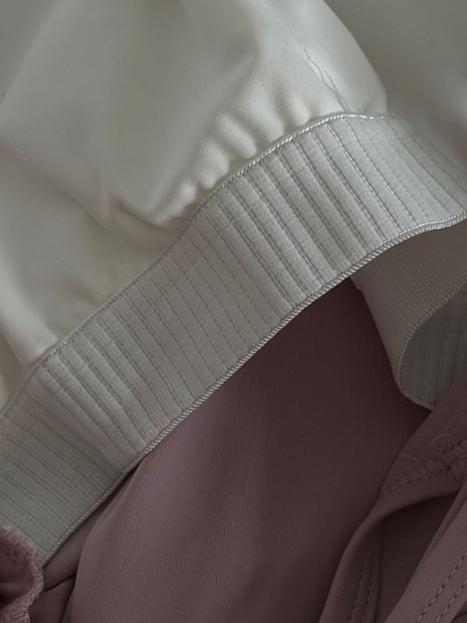 Rochie sport Varsitie + pantaloni scurți (set)