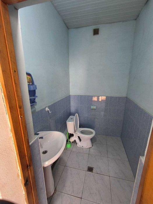 Продается 4,3 сотки на Буюк Ипак Йули, Никитина, Хирмонтепа