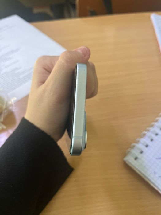 Apple iPhone 15 128GB Blue 80%