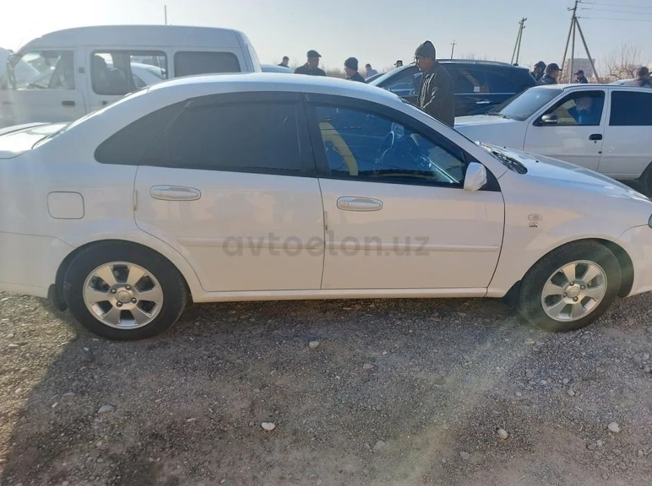 Ласетти 2017 йил 2чи позиция Автомат