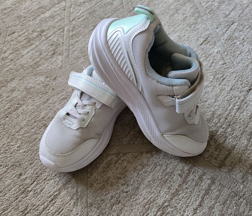 Кроссовки Jomoto 34.5