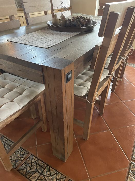Stejar masiv, masa + 8 scaune de vanzare
