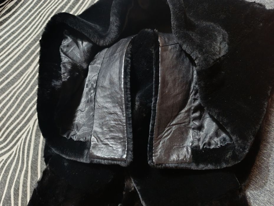 Продам шубу, мутон.