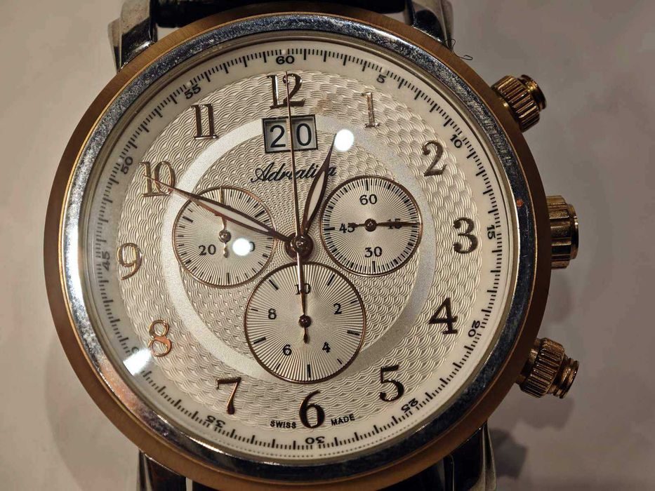 Швейцарски хронограф Adriatica A8177 (Swiss Made) - Gold PVD