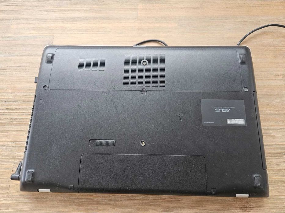 Laptop 17.3" ASUS N76VZ | Intel i7 Quad-Core | 8GB RAM | Aluminiu