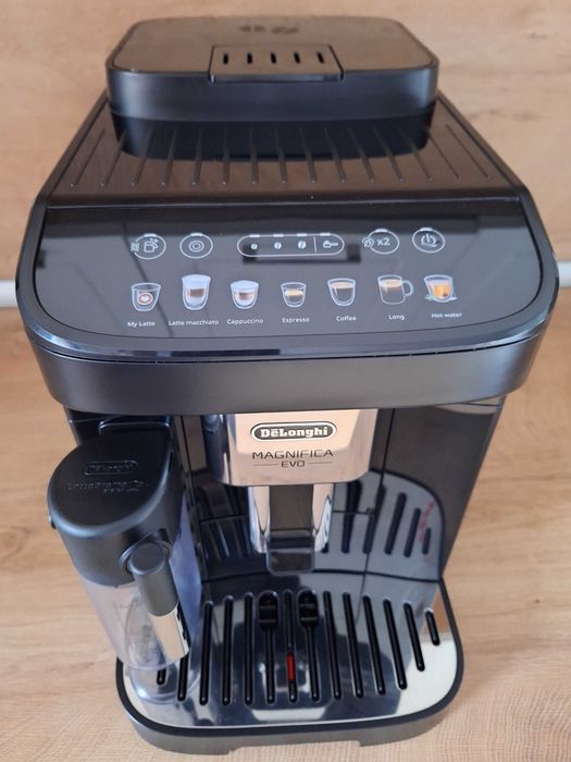 Кафеавтомат DeLonghi Magnifica Evo ECAM 292.81.B
