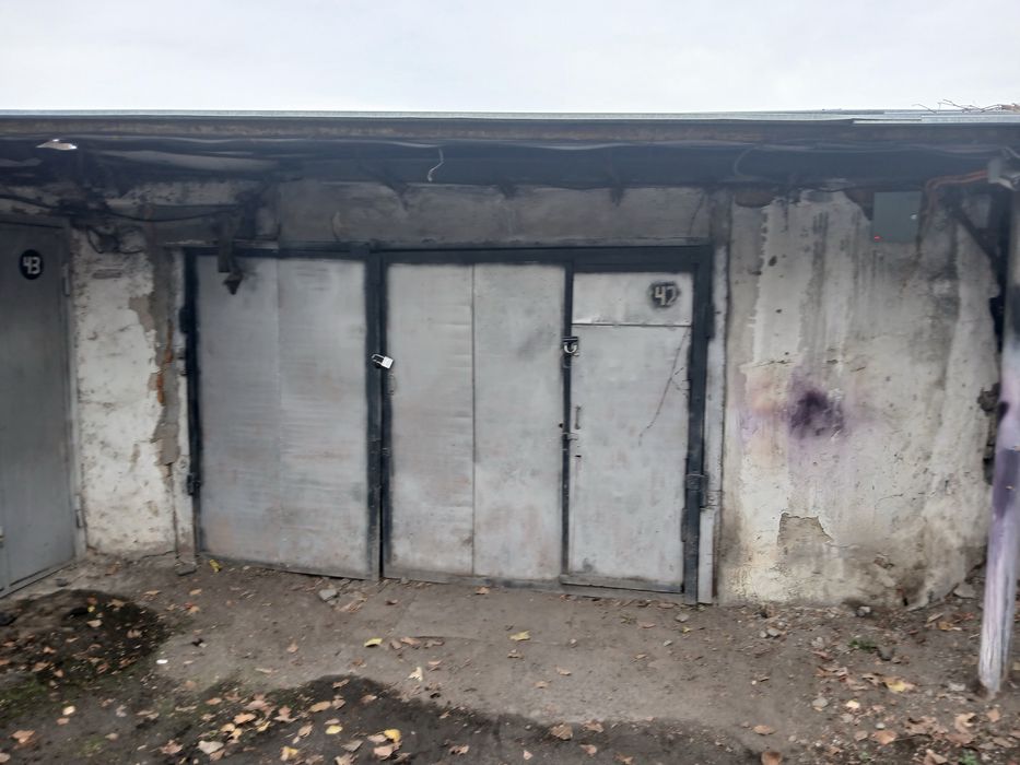 Продам гараж в 9 микрорайоне