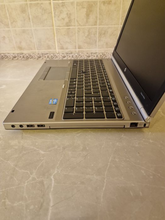 Hp Elitebook 8560p cu alimentare originala