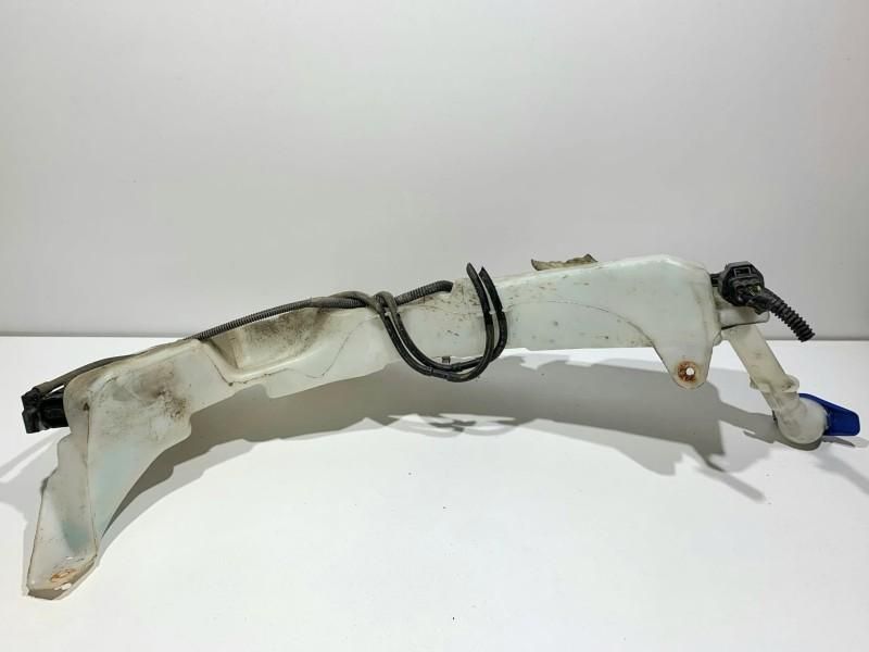 Vas lichid parbriz Ford Kuga 3M51-13K163-AC 2.0 tdi G6DG 136 cp