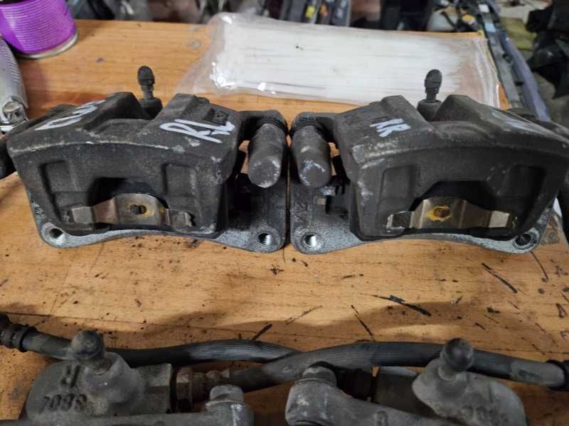Суппорт тормозной Mitsubishi Outlander CW5W 4B12