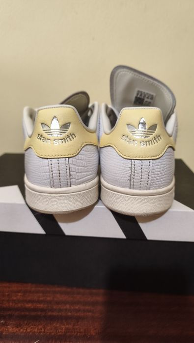 Маратонки adidas