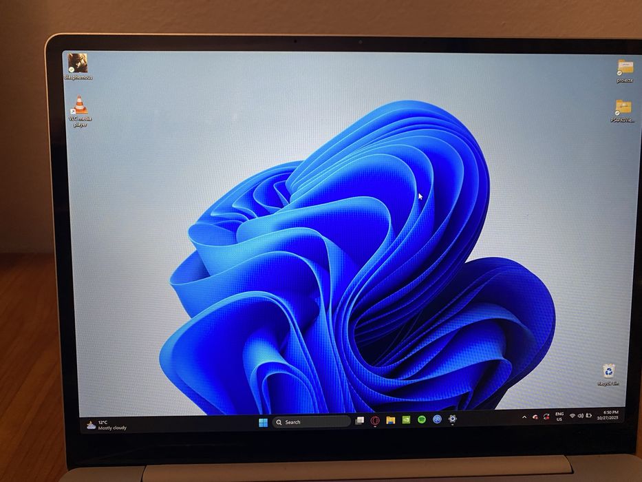 Microsoft Surface Laptop Go 3, impecabil