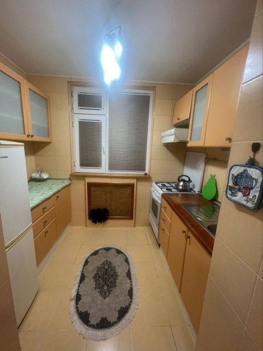 Продаётся 4х комнатная квартира  77серия на Генерала Петрова