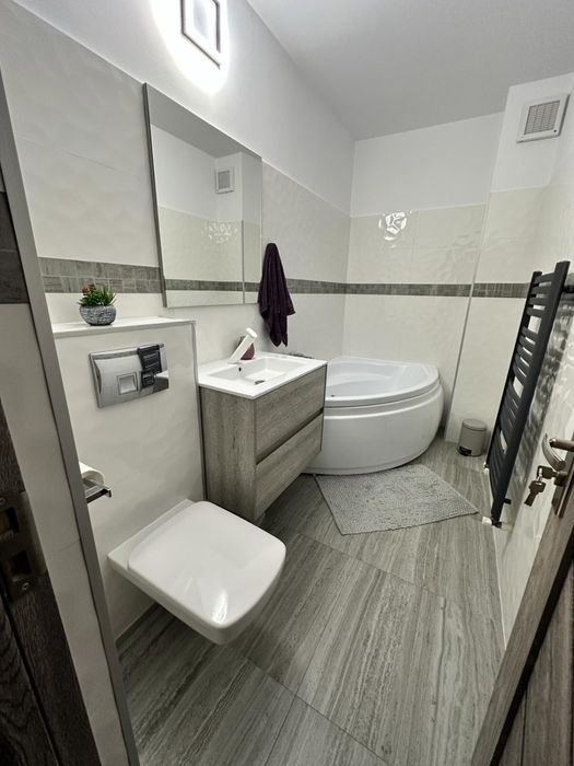 Vând apartament 3 camere, Zona Big - Supernova Bratianu