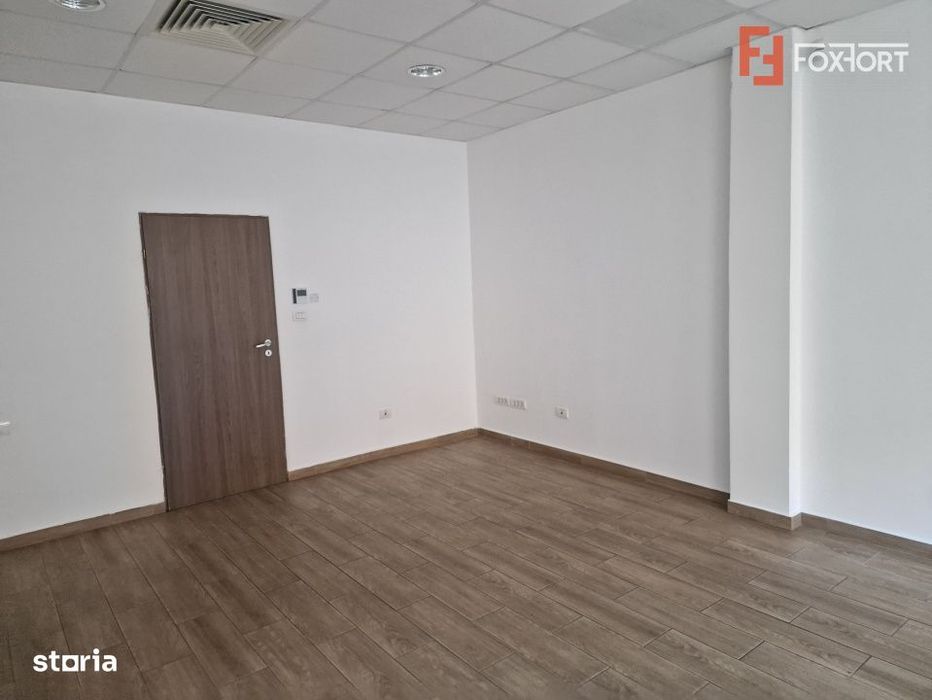 Spatiu comercial cu 16 incaperi - zona Mehala