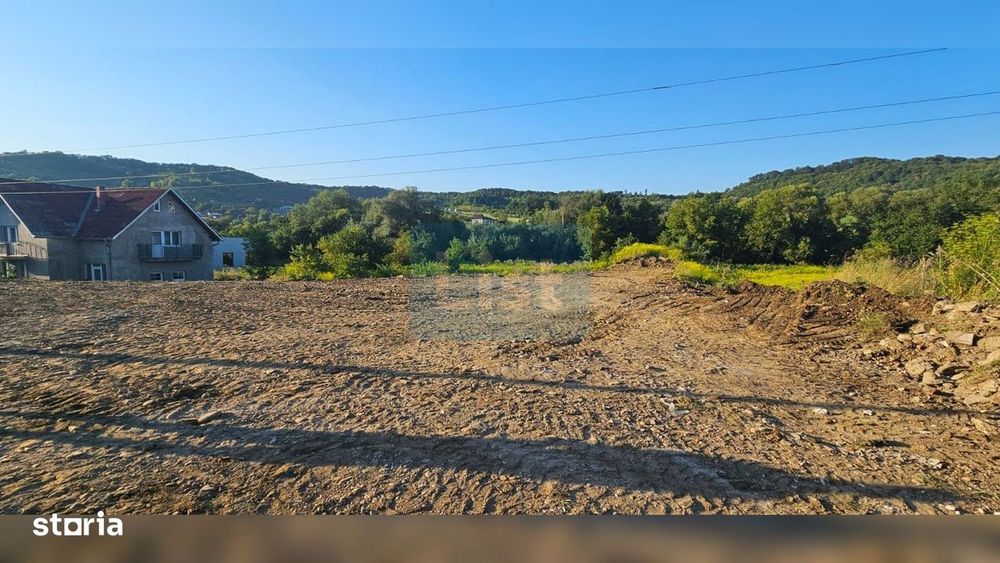 De vanzare teren valea ghinzii