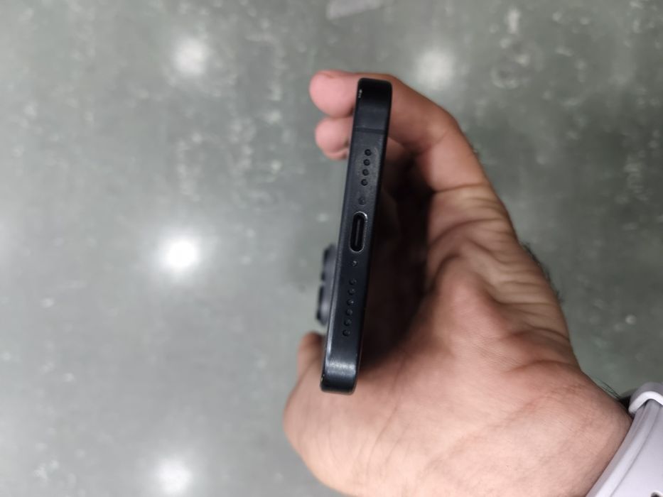 Iphone 15 Pro Max yomks 85% xotrasi 256gb LL/A