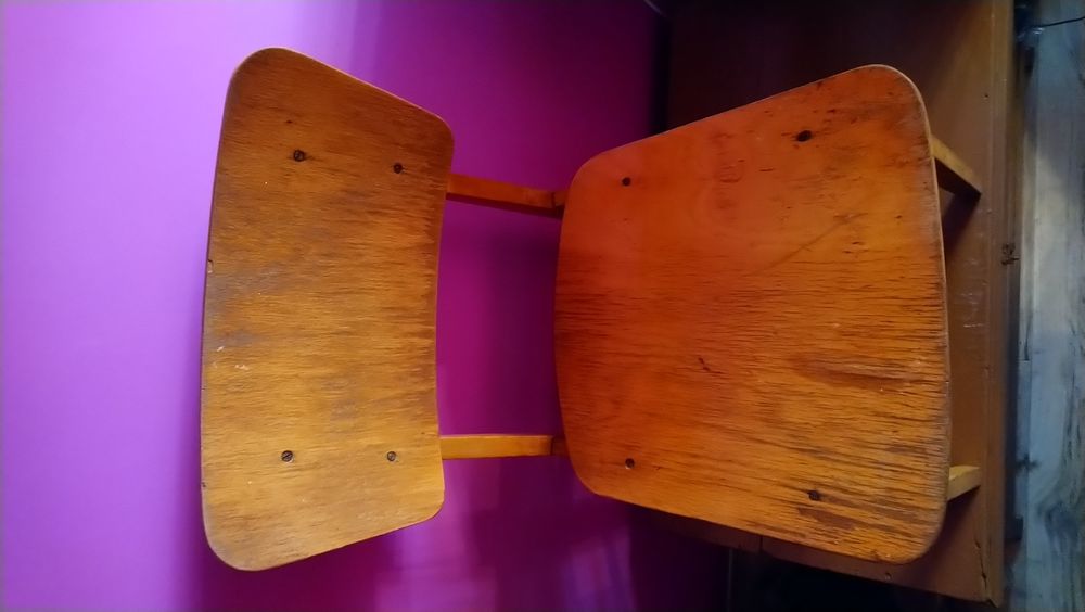 Кухненски СТОЛОВЕ от ДЪРВО -Трапезни- Удобни, Стабилни. Много Запазени