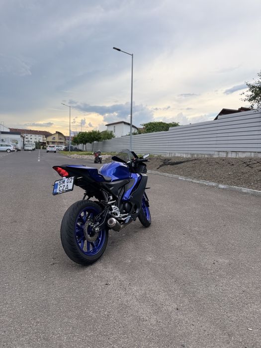 Motocicleta Yamaha yzf r125 2024 pentru A1 16 ani