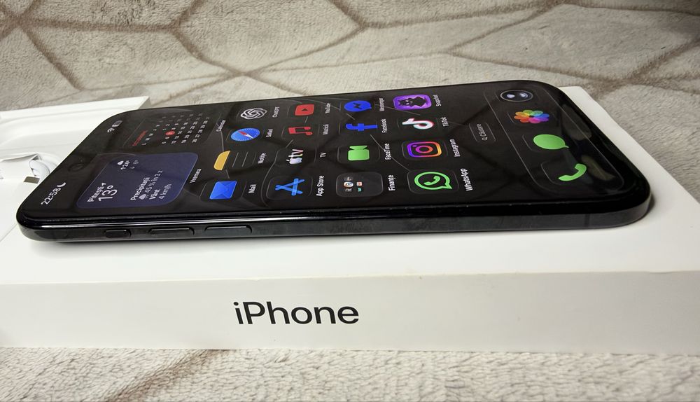 iPhone Air