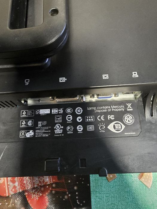 Monitor HP LA2205WG, 22 LCD,      1680x1050 HD,