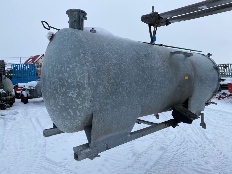 Vidanja 2100 litri potrivit pt transporter tractor munte