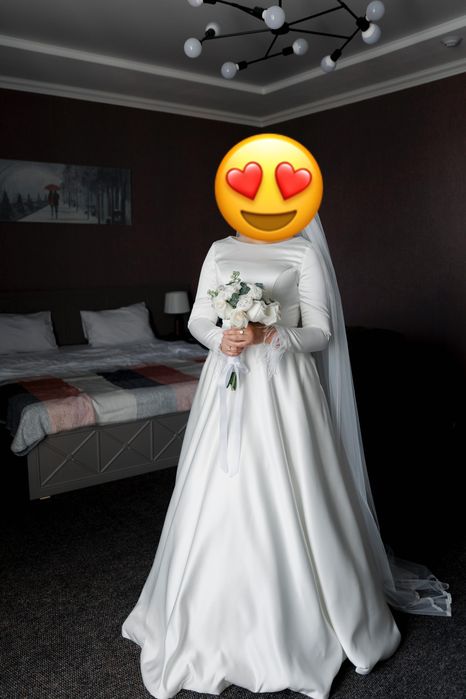 Свадебное платье , после химчистки