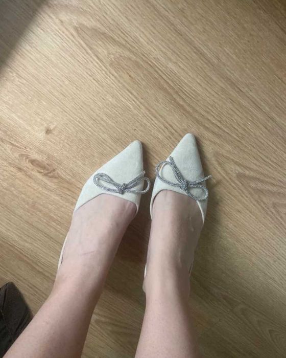 pantofi noi marimea 38